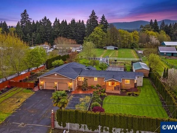 23501 NE Sunnycrest Rd, Newberg, OR 97132
