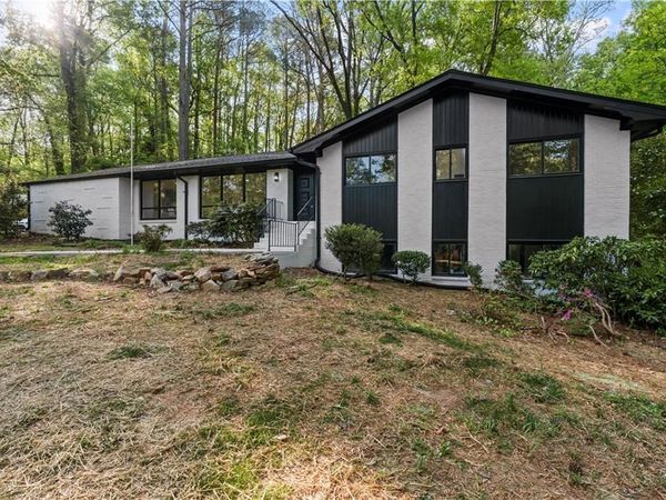 5253 Oxbow Road, Stone Mountain, GA 30087