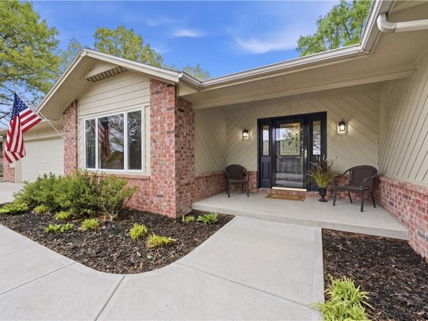 26 McKenzie Drive, Bella Vista, AR 72715