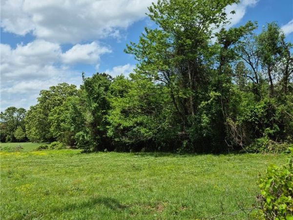 Mountain Road , Havana, AR 72842