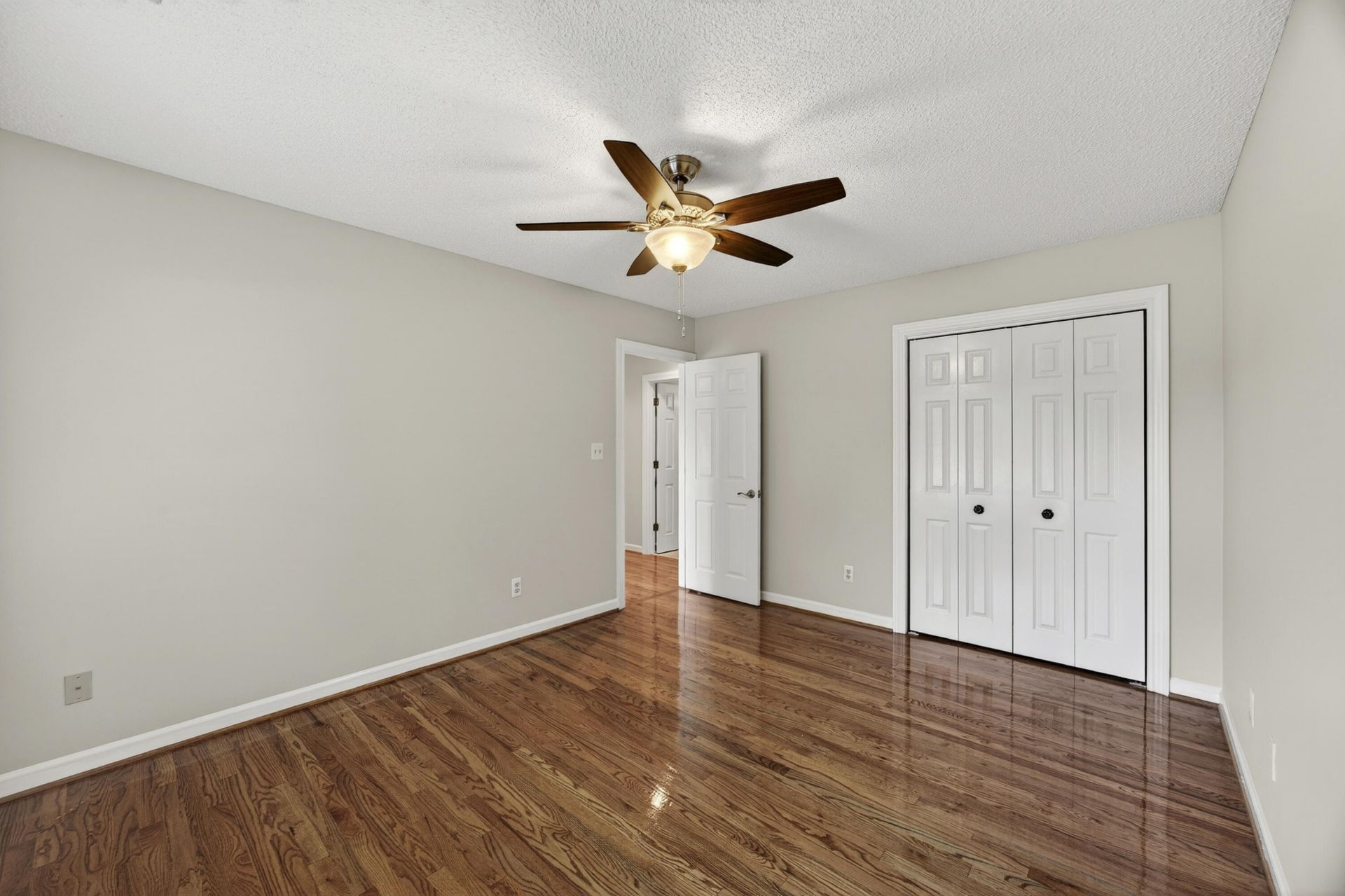 2171 Hunter Creek Drive Photo 32