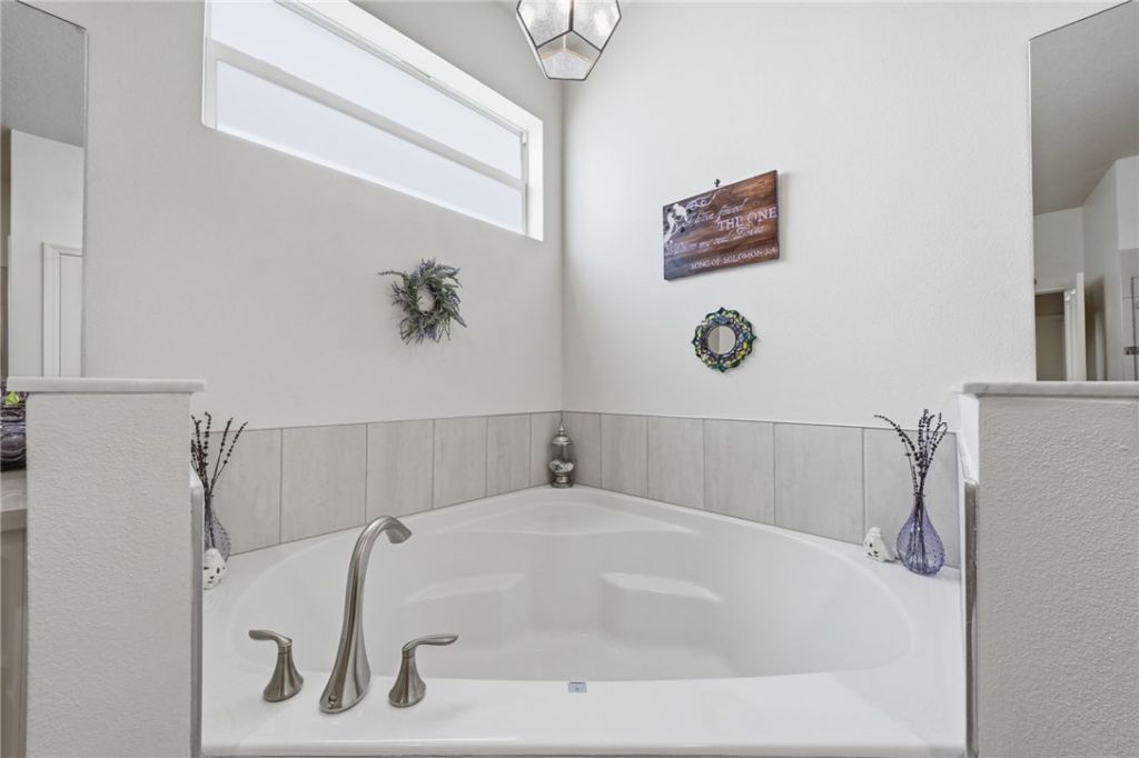 5285 2nd Manor, Vero Beach, FL 32968 Photo