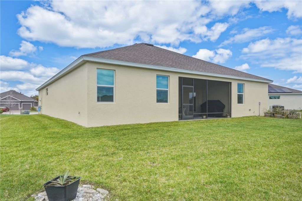 5285 2nd Manor, Vero Beach, FL 32968 Photo