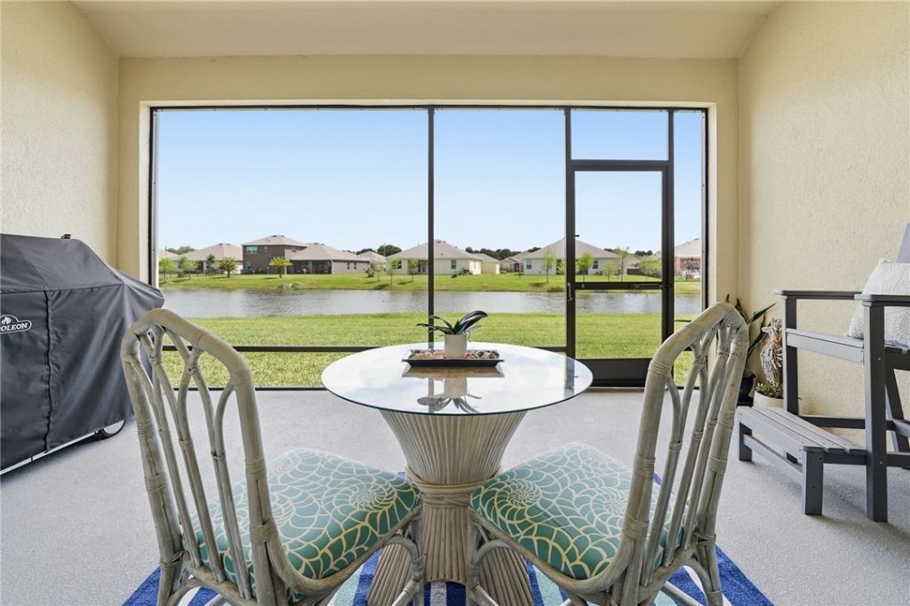 5285 2nd Manor, Vero Beach, FL 32968 Photo