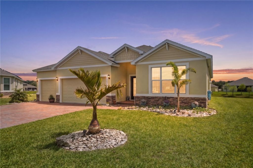 5285 2nd Manor, Vero Beach, FL 32968 Photo