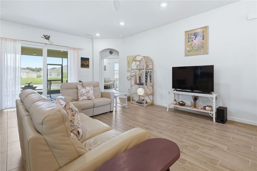 5285 2nd Manor, Vero Beach, FL 32968 Photo