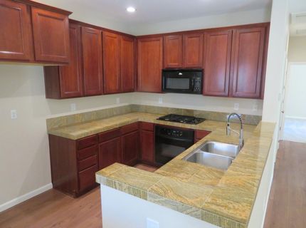 3301 N Park Dr #4212, Unit 4212, Sacramento, CA 95835 Photo