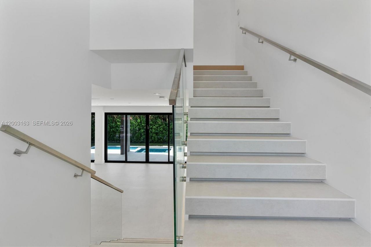 760 Woodcrest Rd , Key Biscayne, FL 33149 Photo