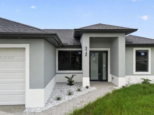 312 Rand Ave., Lehigh Acres, FL 33974
