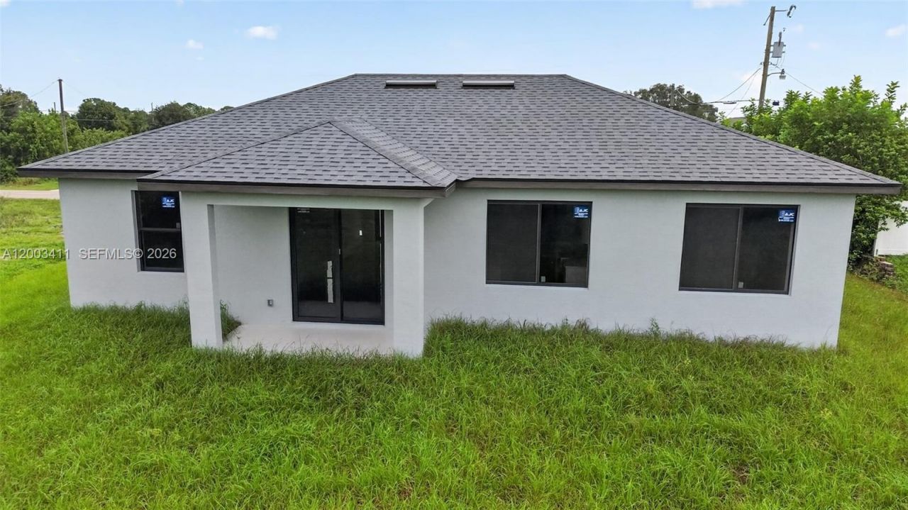 312 Rand Ave., Lehigh Acres, FL 33974 Photo