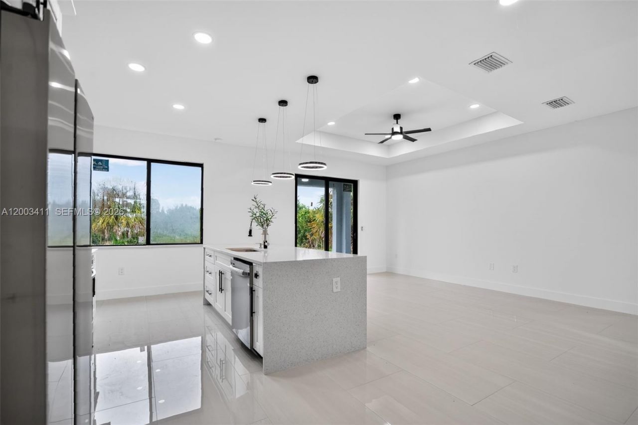 312 Rand Ave., Lehigh Acres, FL 33974 Photo