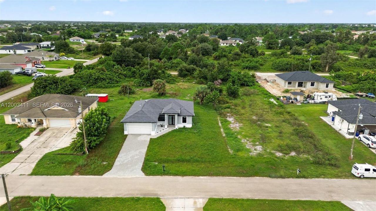 312 Rand Ave., Lehigh Acres, FL 33974 Photo