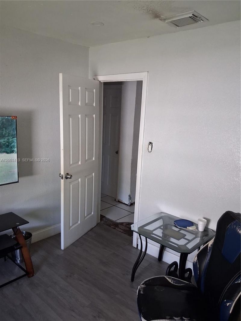 1438 NW 99th St , Miami, FL 33147 Photo