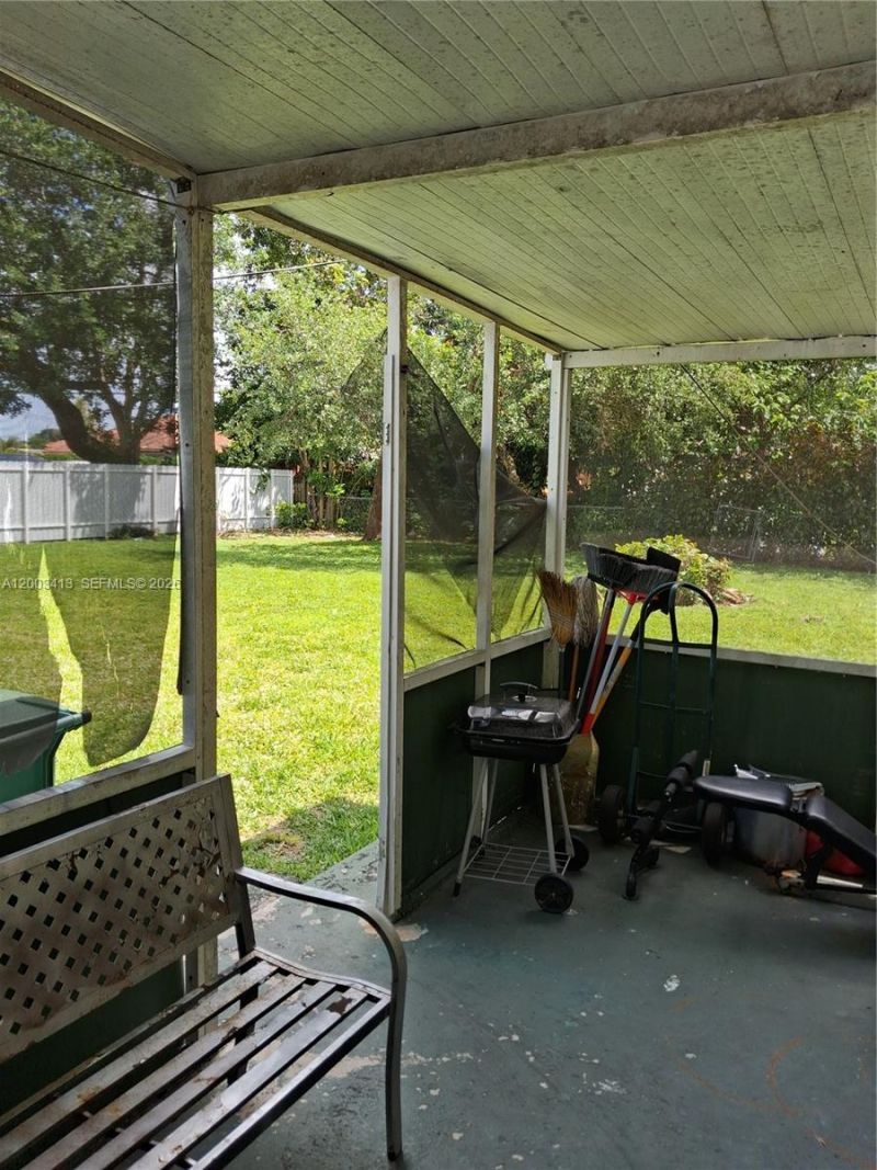 1438 NW 99th St , Miami, FL 33147 Photo