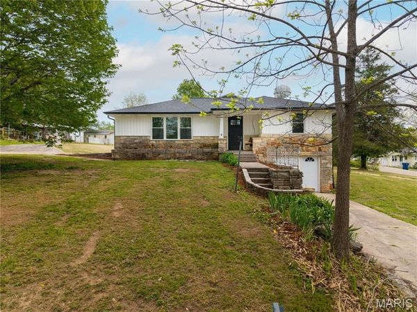 102 Highland Street , Marble Hill, MO 63764