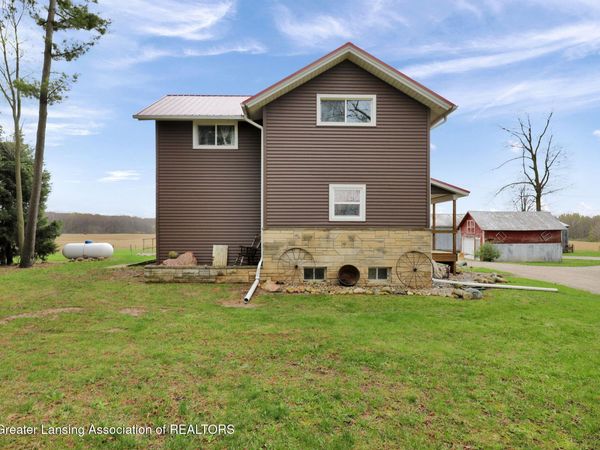 5893 S Pease Road, Bellevue, MI 49021