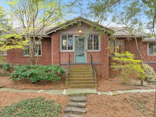 5526 Woodburn Drive, Knoxville, TN 37919