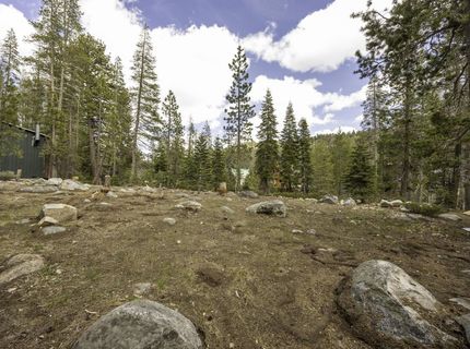 51305 Tamarack Crescent, Soda Springs, CA 95728 Photo