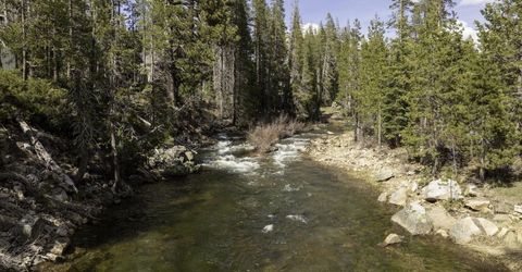51305 Tamarack Crescent, Soda Springs, CA 95728 Photo