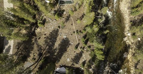 51305 Tamarack Crescent, Soda Springs, CA 95728 Photo