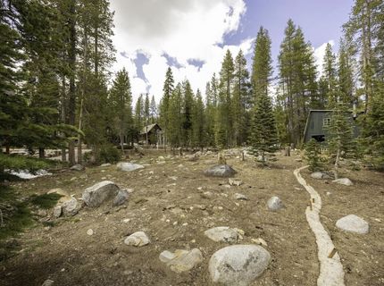 51305 Tamarack Crescent, Soda Springs, CA 95728 Photo