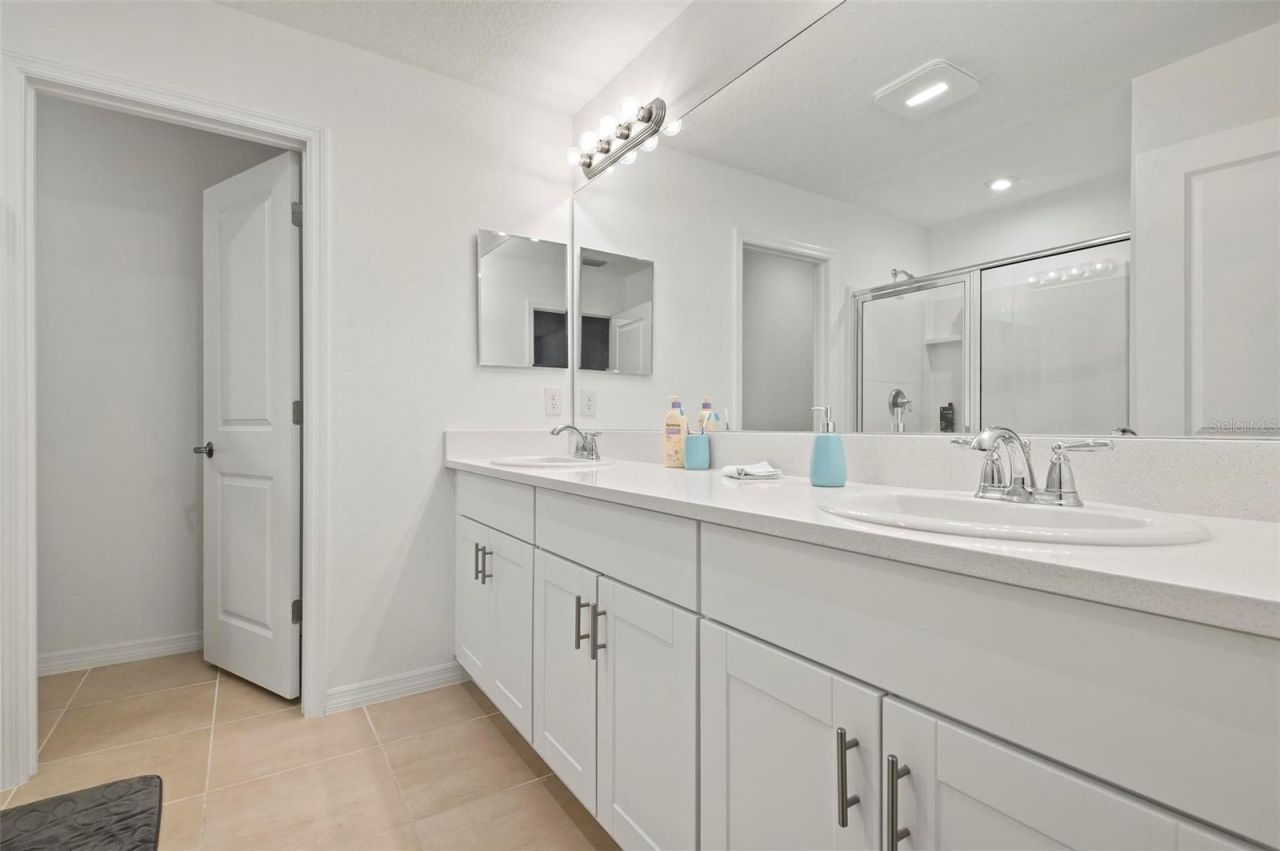 6305 Springmont Loop , Palmetto, FL 34221 Photo