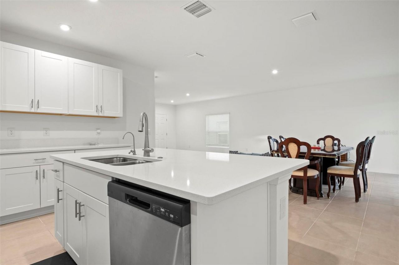 6305 Springmont Loop , Palmetto, FL 34221 Photo