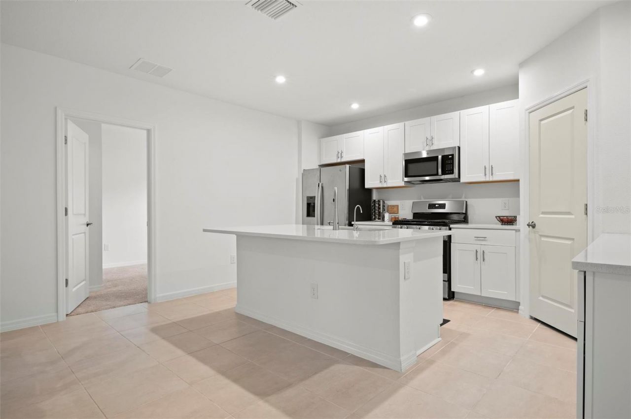 6305 Springmont Loop , Palmetto, FL 34221 Photo