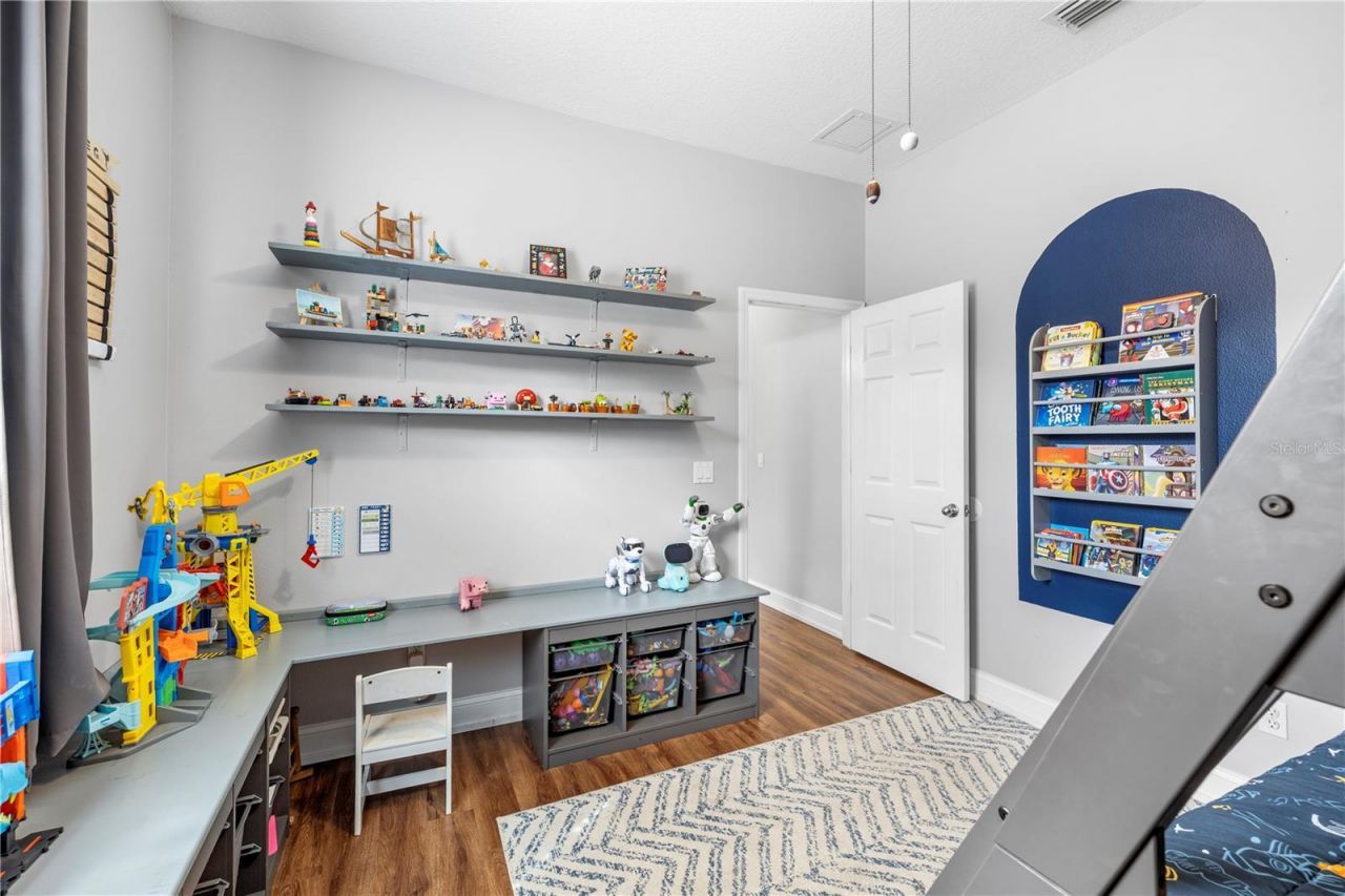 13716 18th Place E, Bradenton, FL 34212 Photo