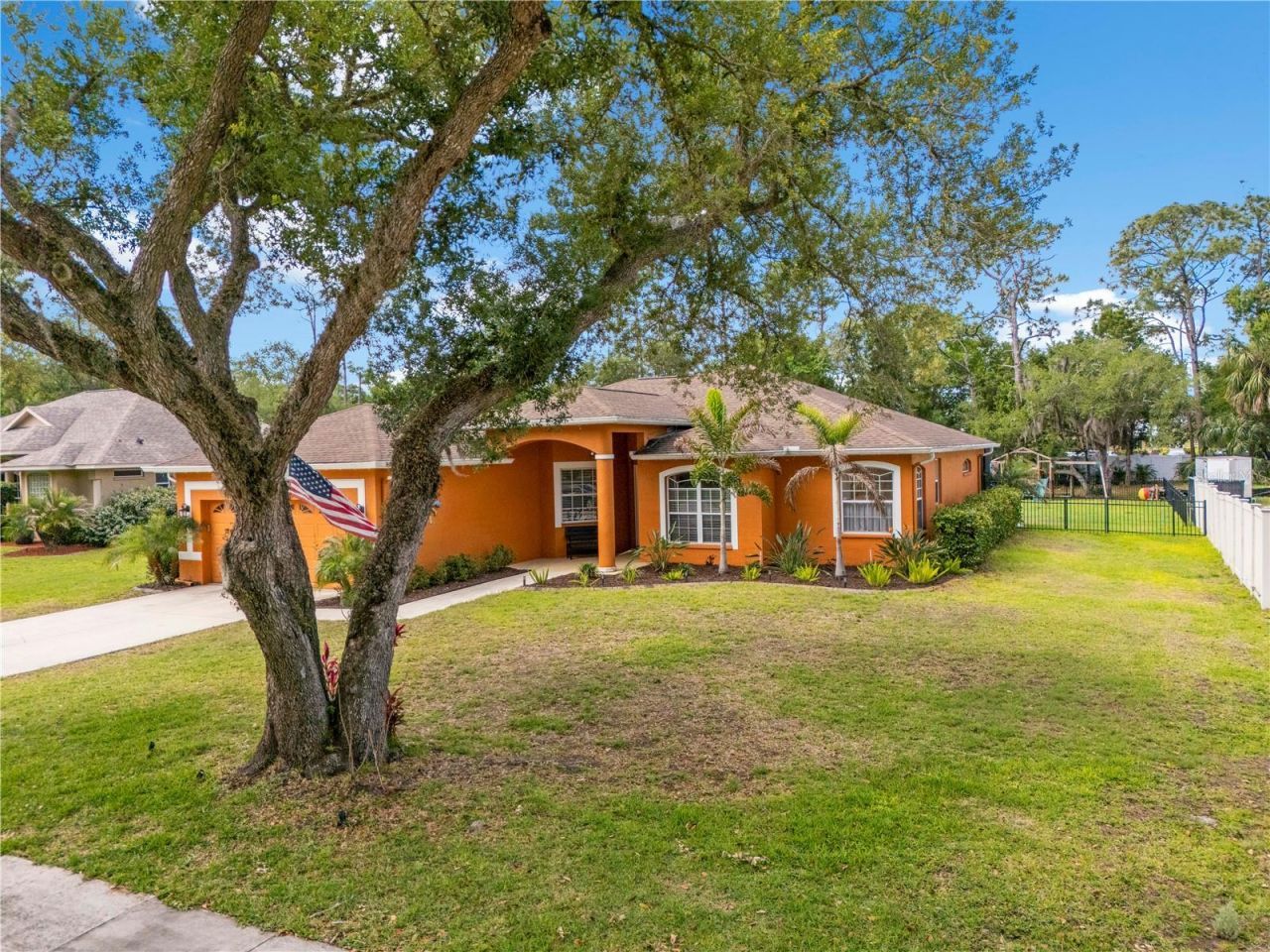 13716 18th Place E, Bradenton, FL 34212 Photo