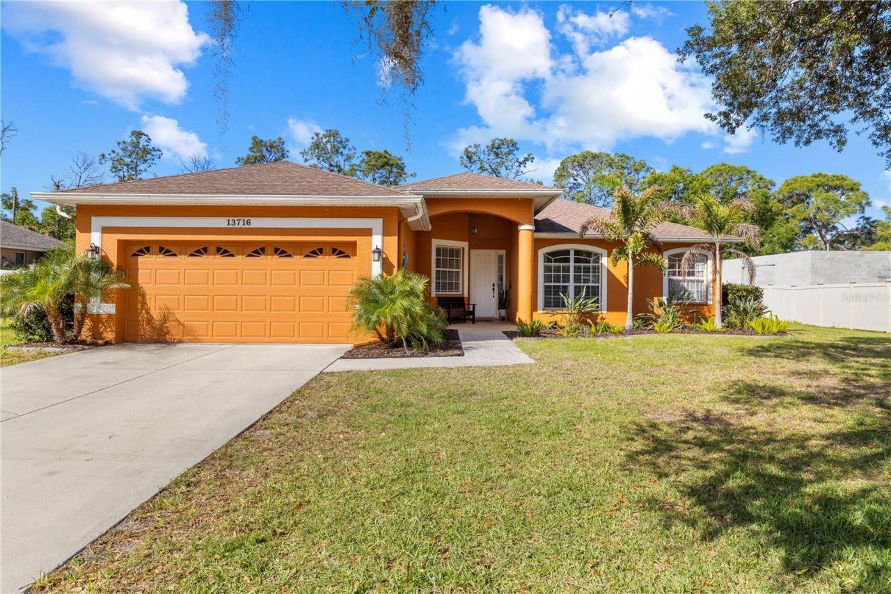 13716 18th Place E, Bradenton, FL 34212 Photo
