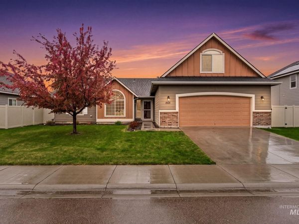1875 N Rosedust Dr, Kuna, ID 83634