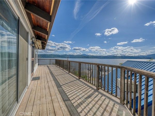 12805 Lakeshore Drive, Clearlake, CA 95422