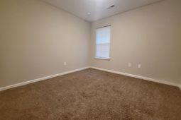 1884 Tamara Way  photo 4