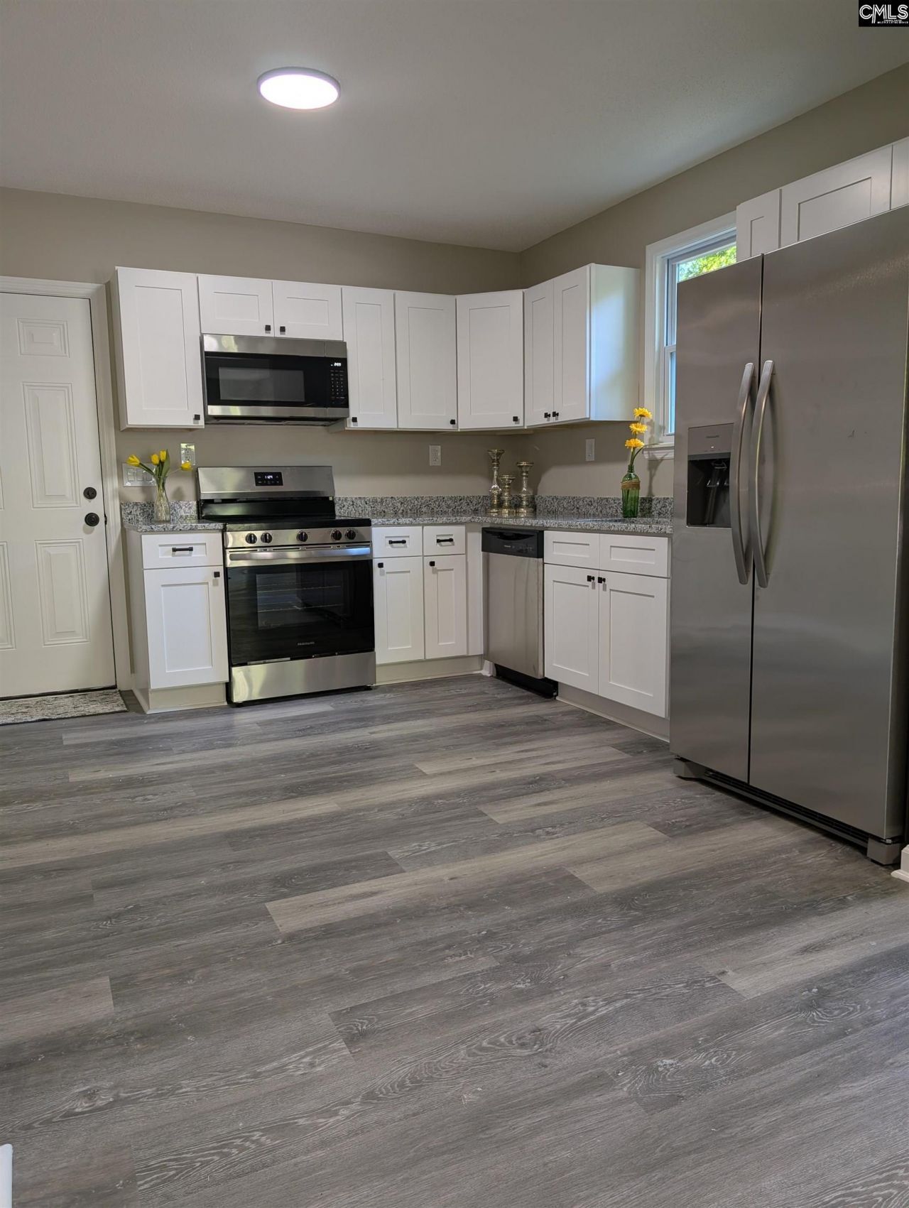 110 Woodlawn Avenue  Photo 12