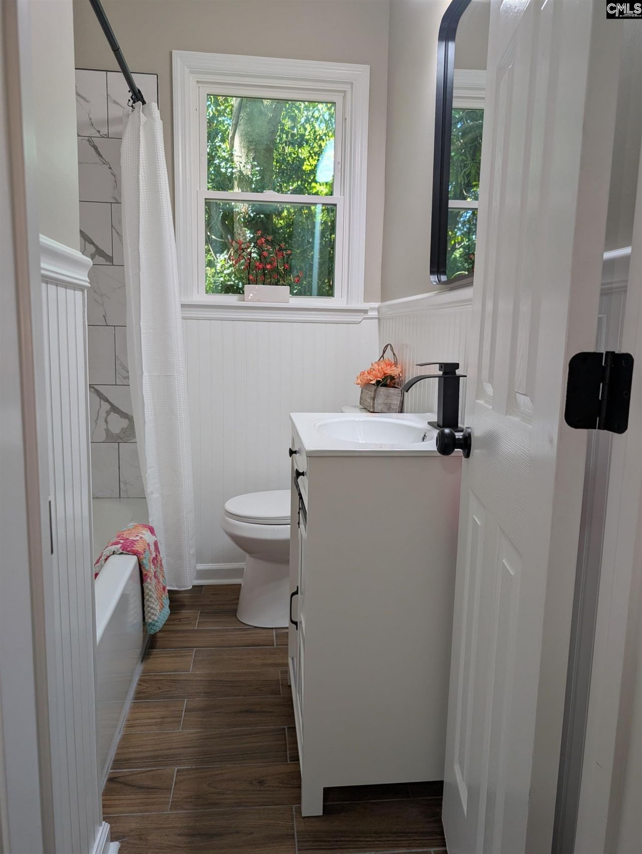 110 Woodlawn Avenue  Photo 16