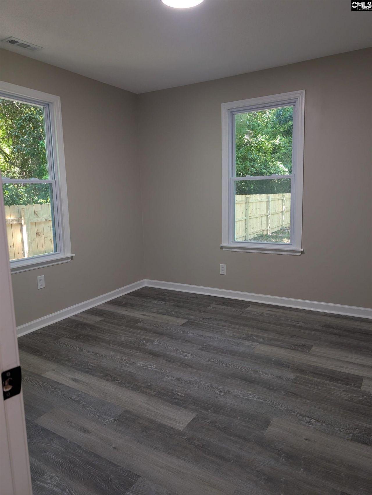 110 Woodlawn Avenue  Photo 29