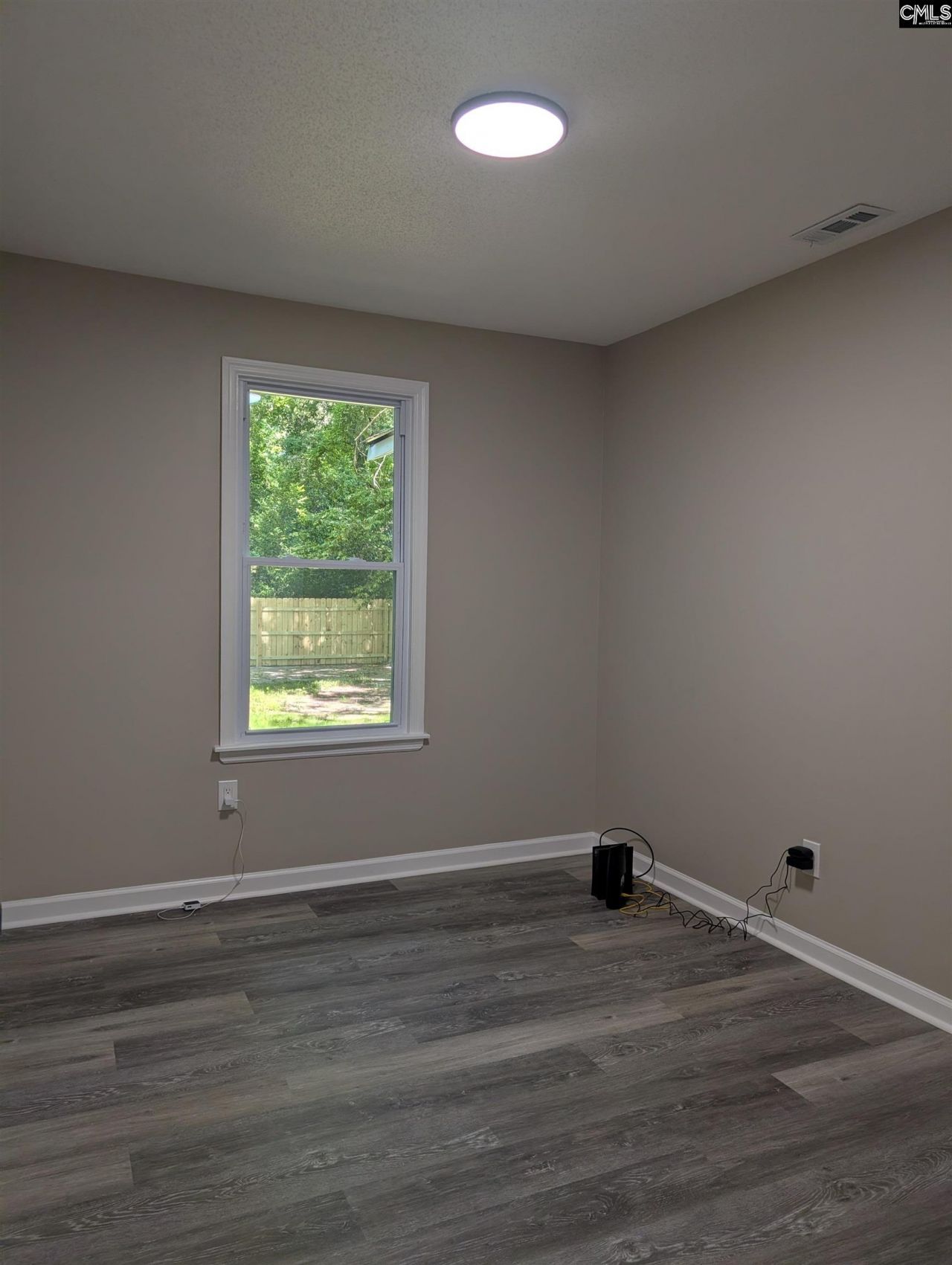 110 Woodlawn Avenue  Photo 30