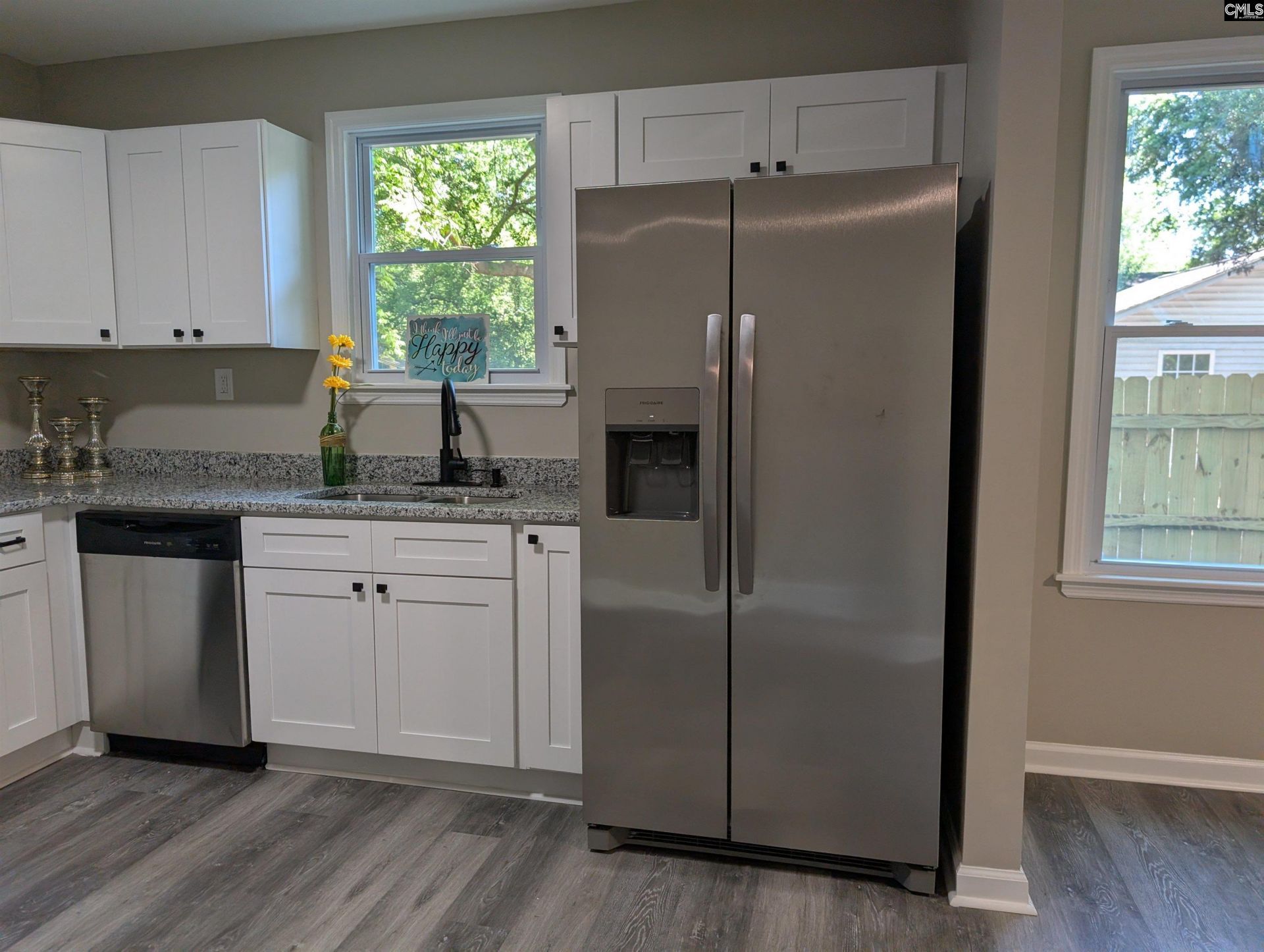 110 Woodlawn Avenue  Photo 7