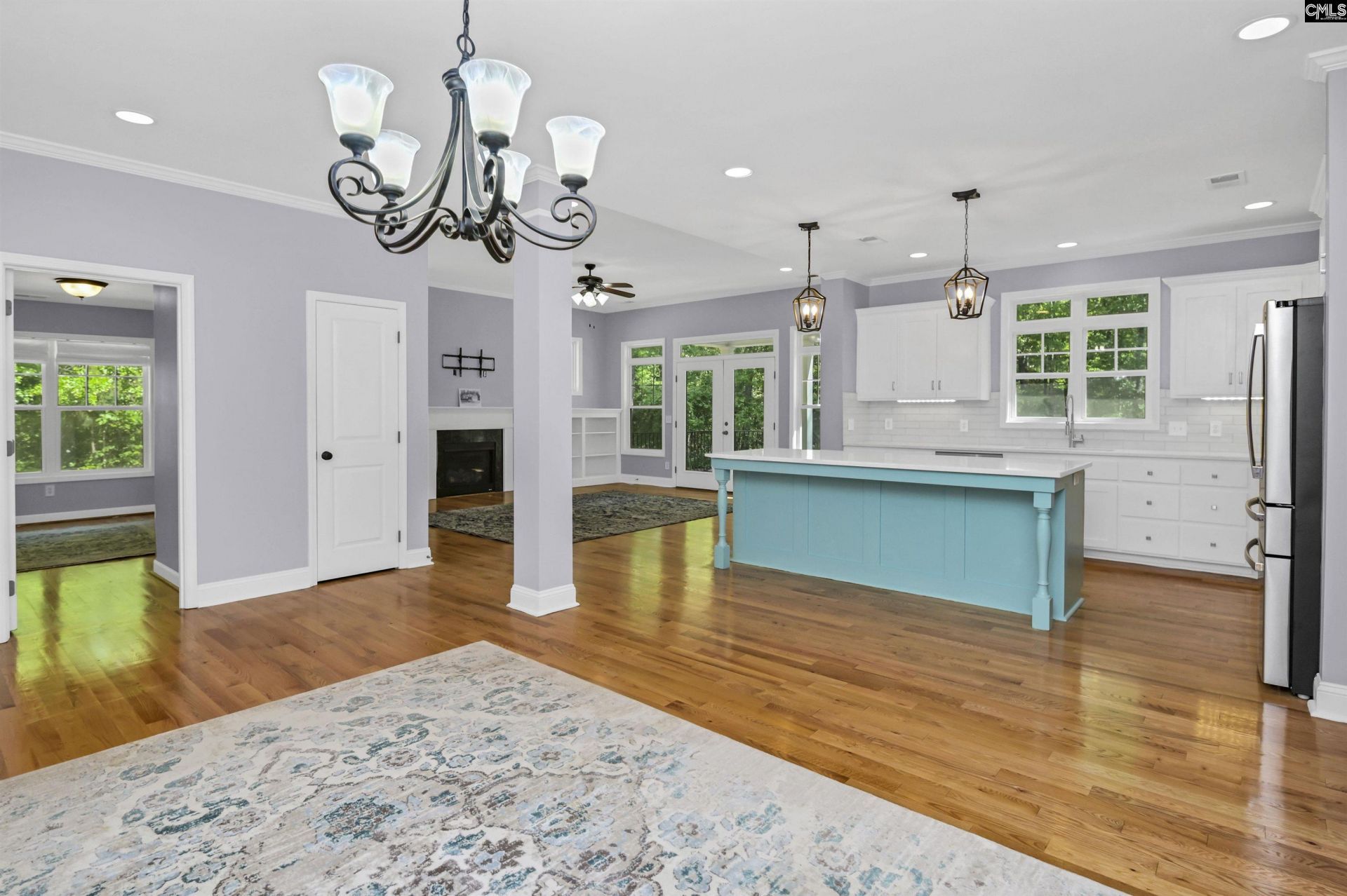 357 Edgewood Drive  Photo 4