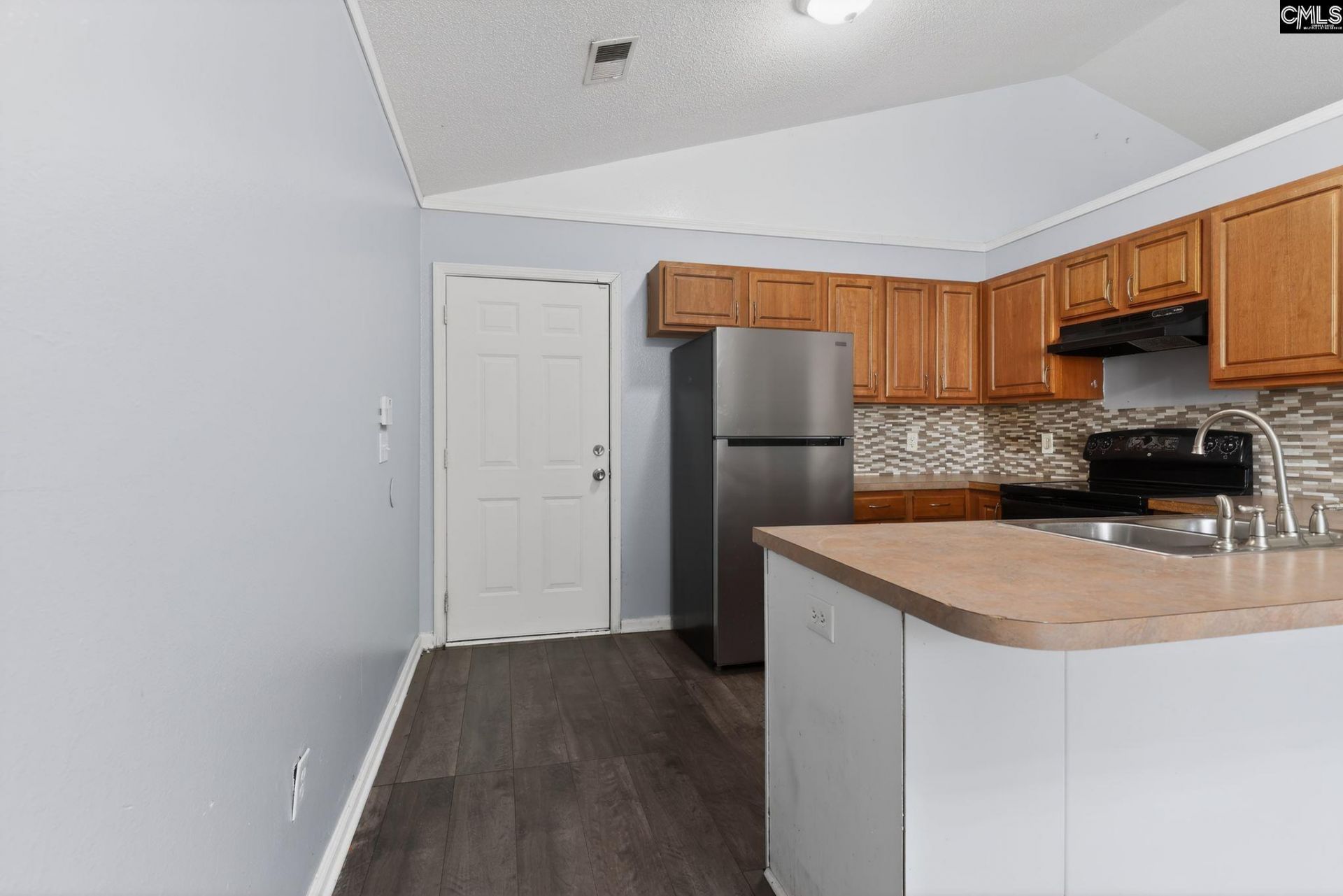 134 Hester Woods Drive Photo 16