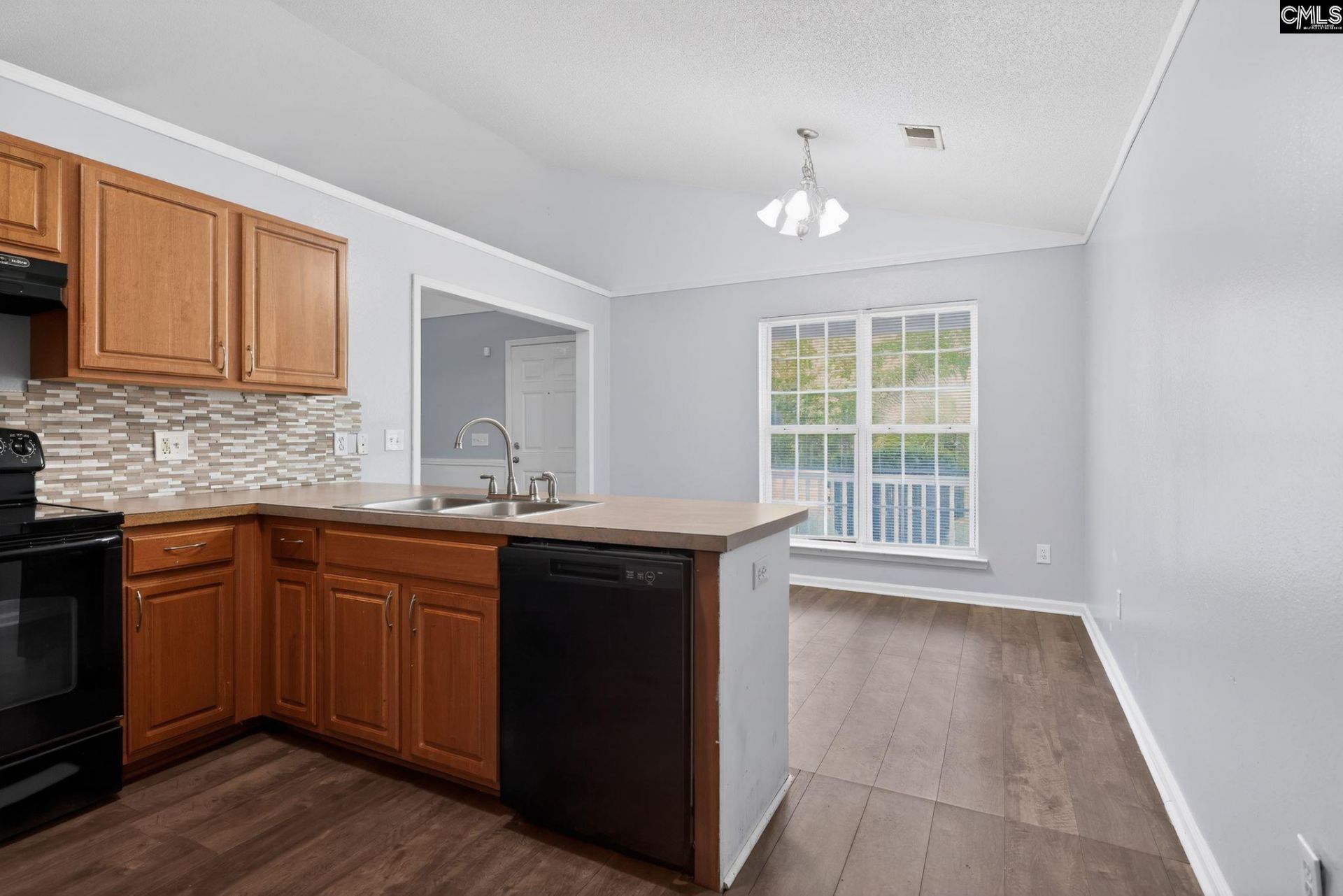 134 Hester Woods Drive Photo 24