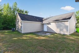 134 Hester Woods Drive photo 4