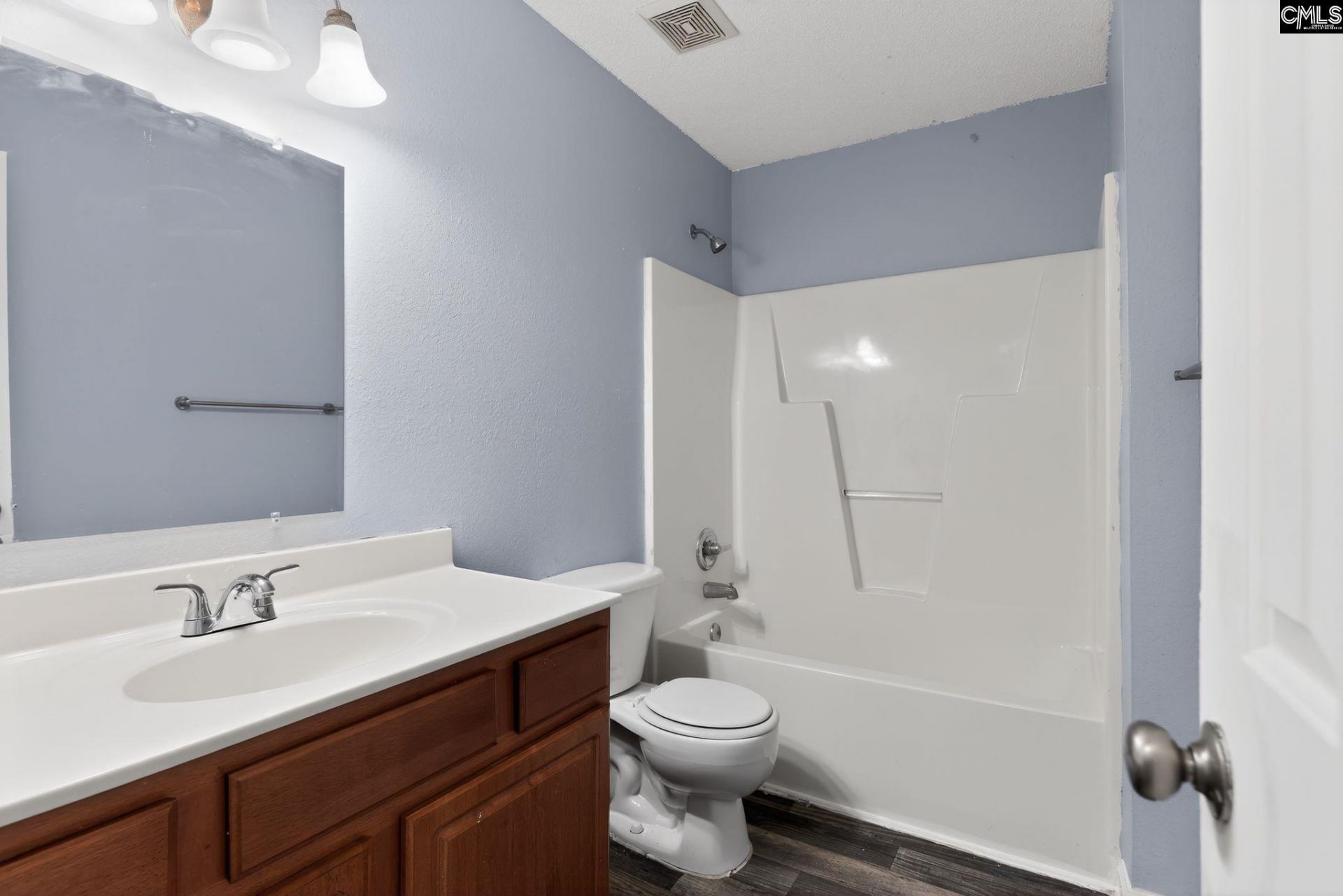 134 Hester Woods Drive Photo 30