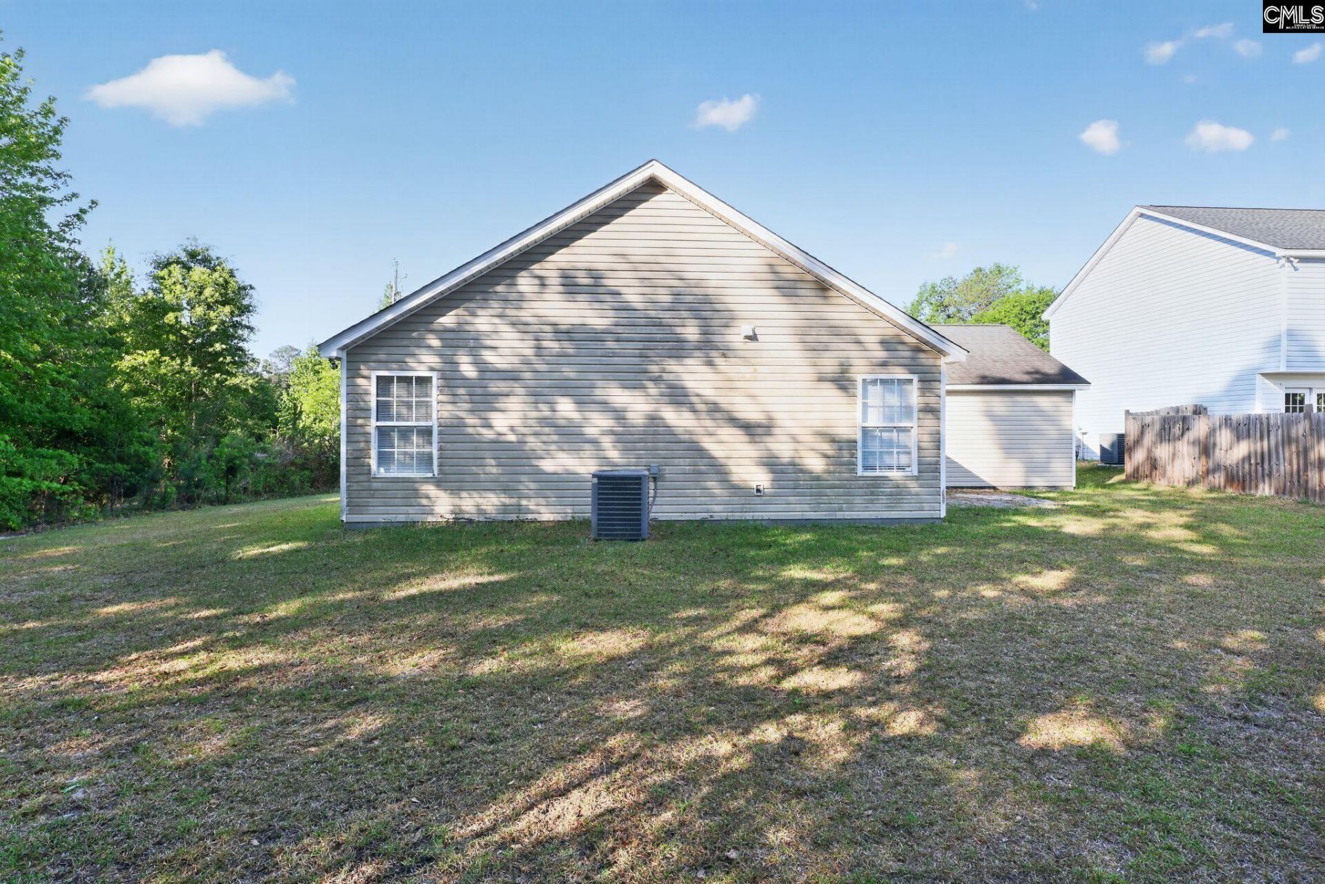 134 Hester Woods Drive Photo 5