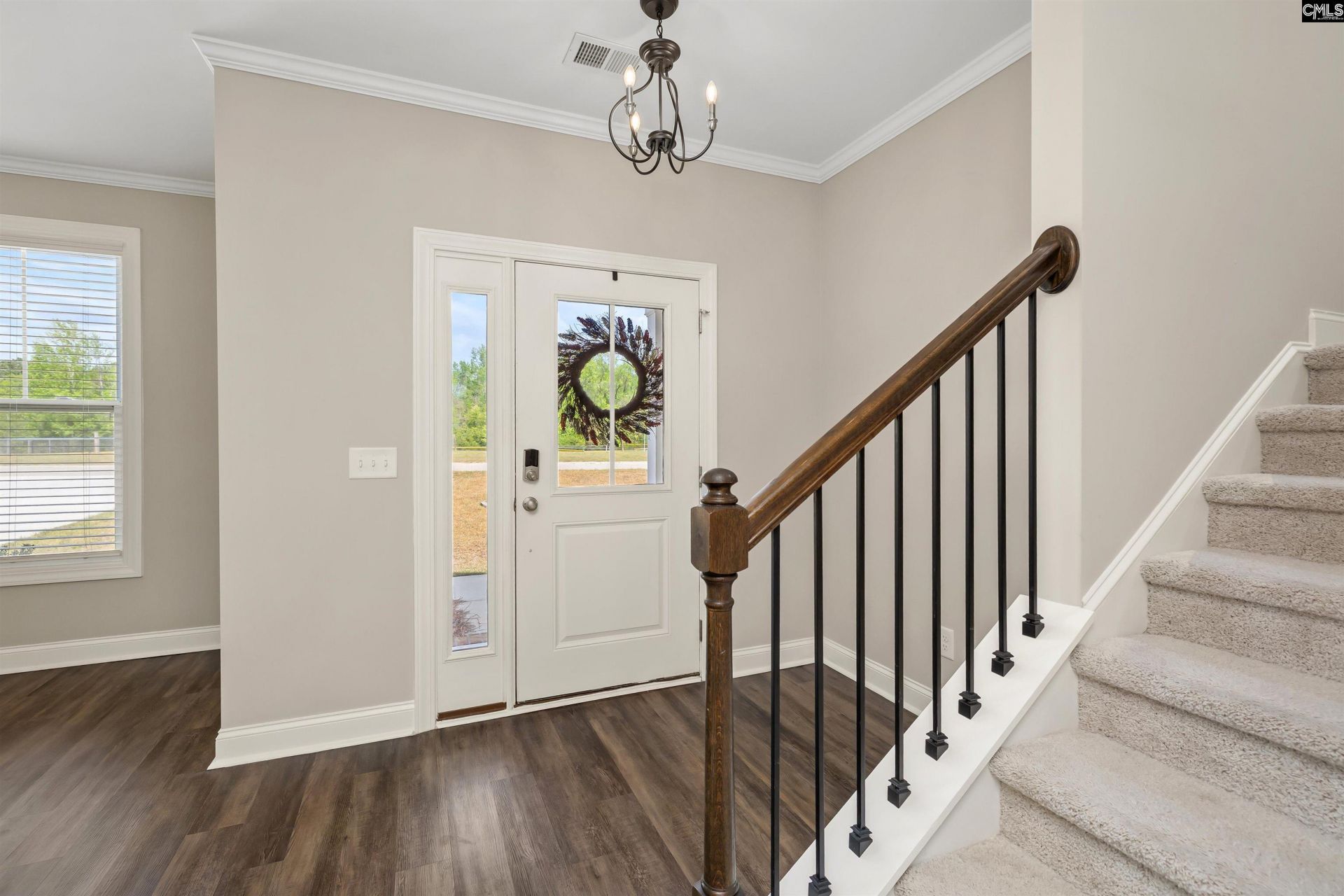 49 Competition Drive  Photo 12