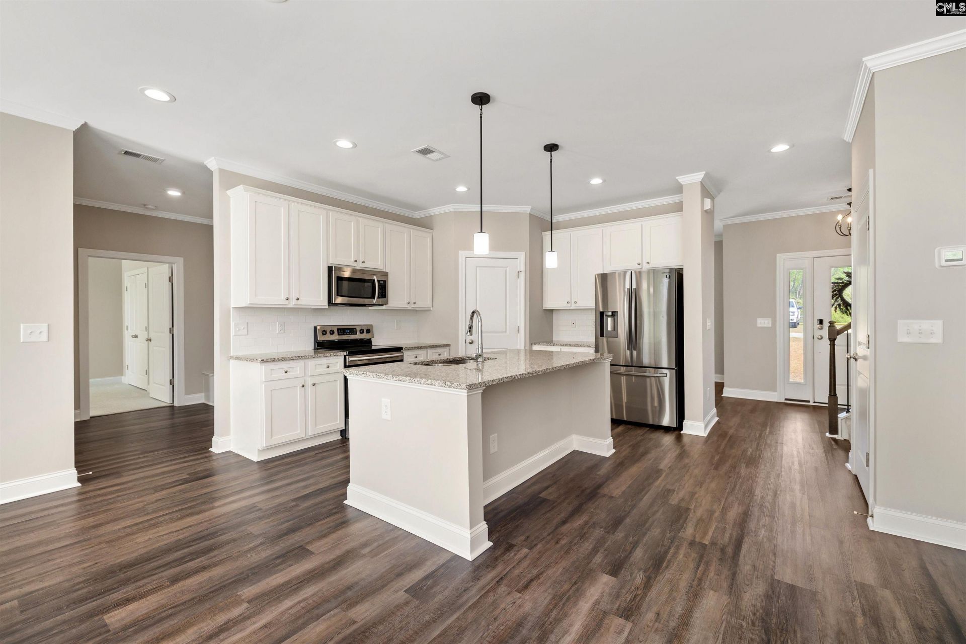 49 Competition Drive  Photo 16