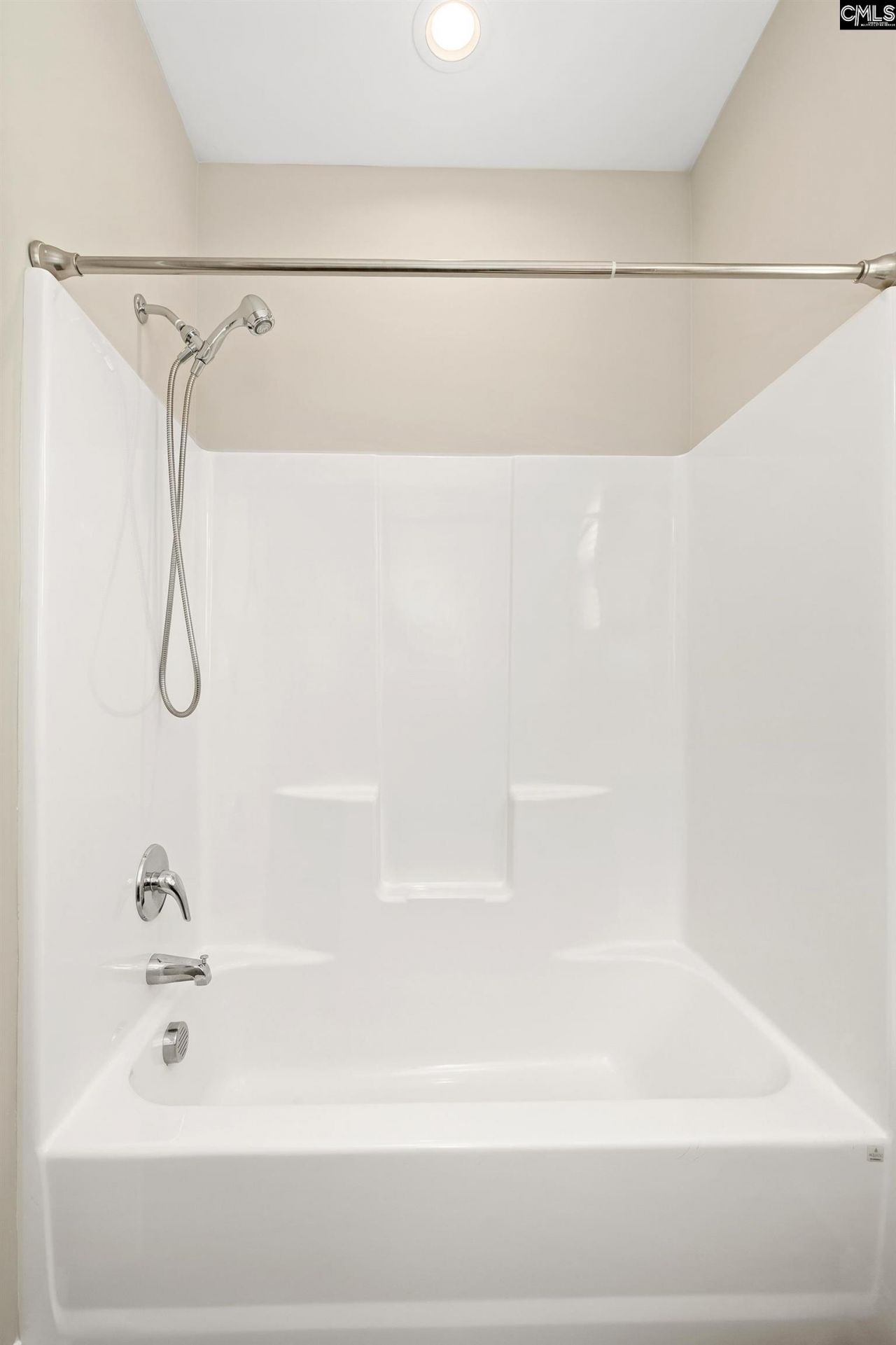 49 Competition Drive  Photo 30