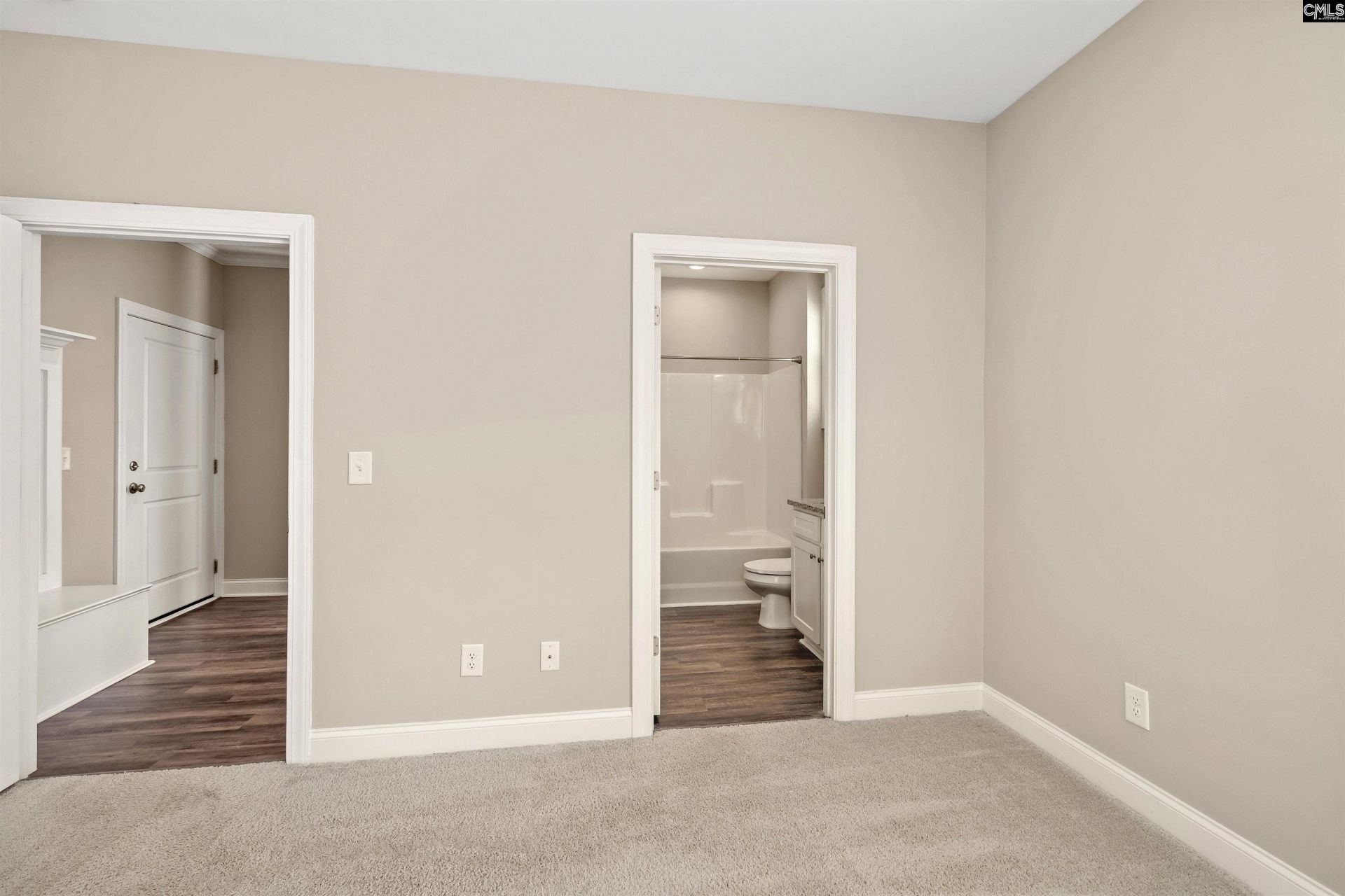 49 Competition Drive  Photo 32