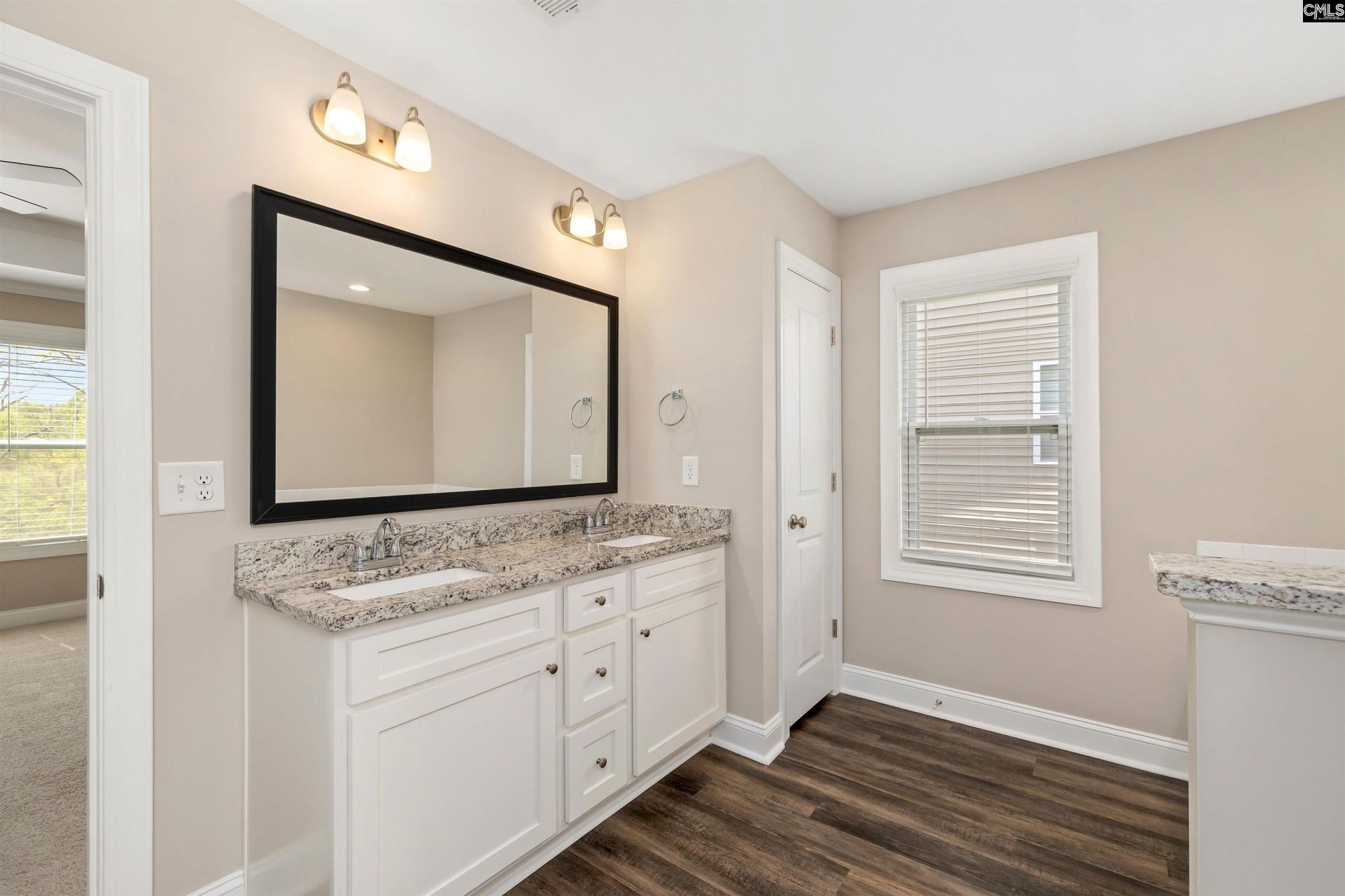 49 Competition Drive  Photo 41